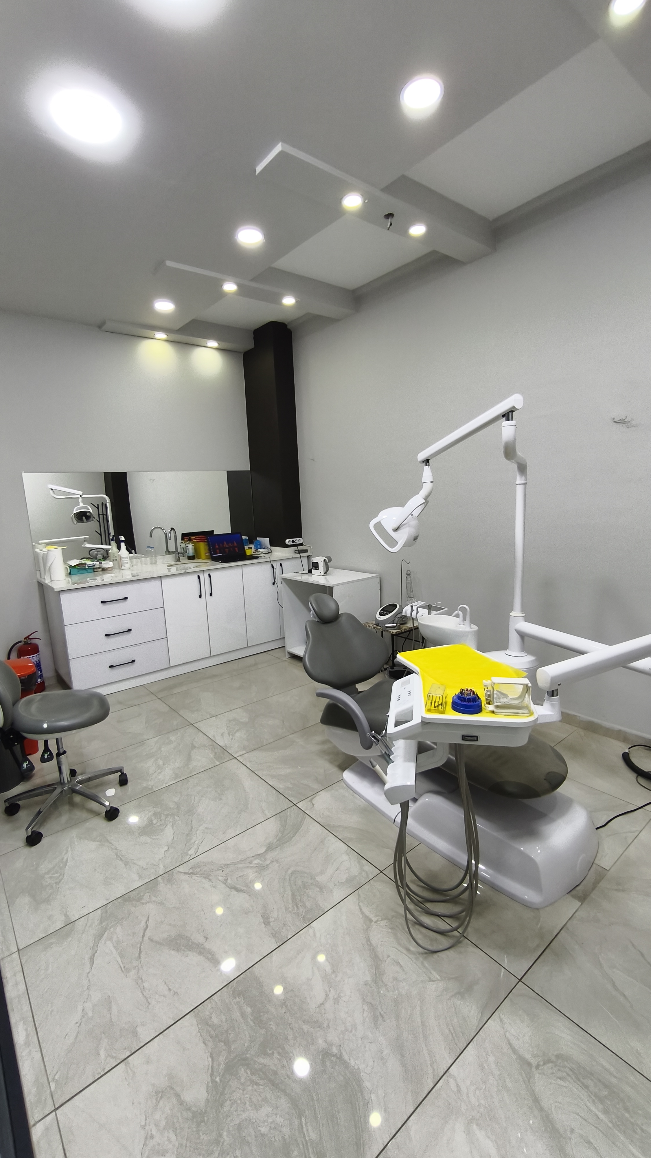 Gazi27Dent Tedavi Odası